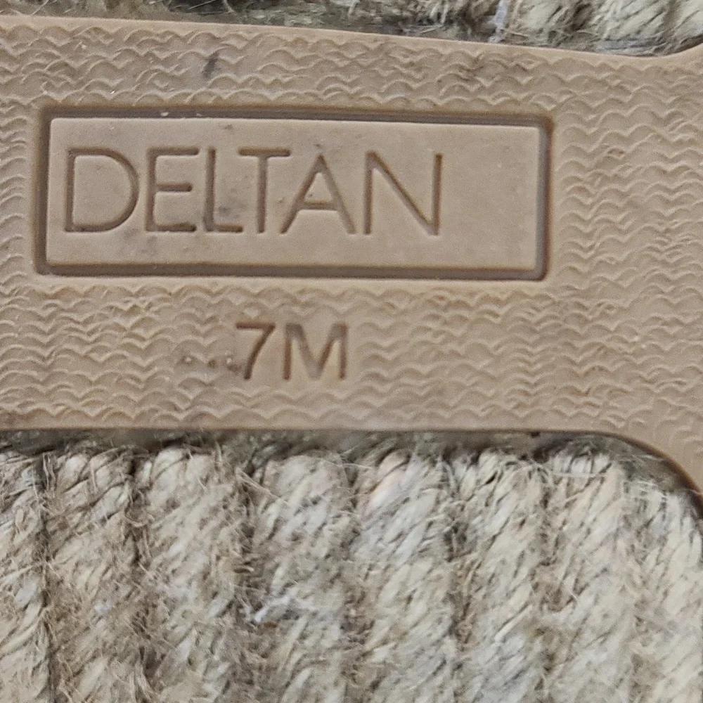 Deltan Womens Espadrille Loafers Shoes‎ Cheetah Design Size 7 EUC